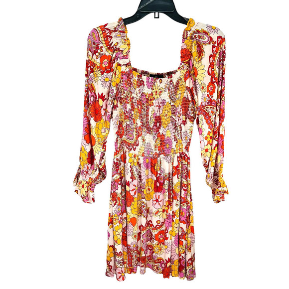 Angie NWT Juniors Floral Print Long Sleeve Smocked Bodice Fit-And-Flare Dress L - Picture 2 of 8